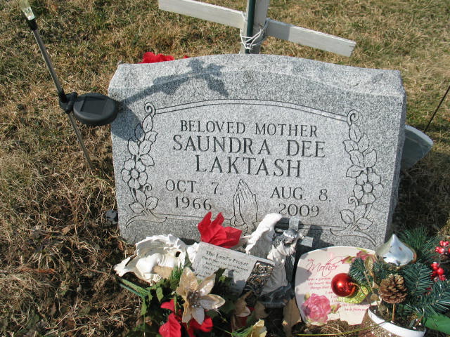 Saundra Dee Laktash